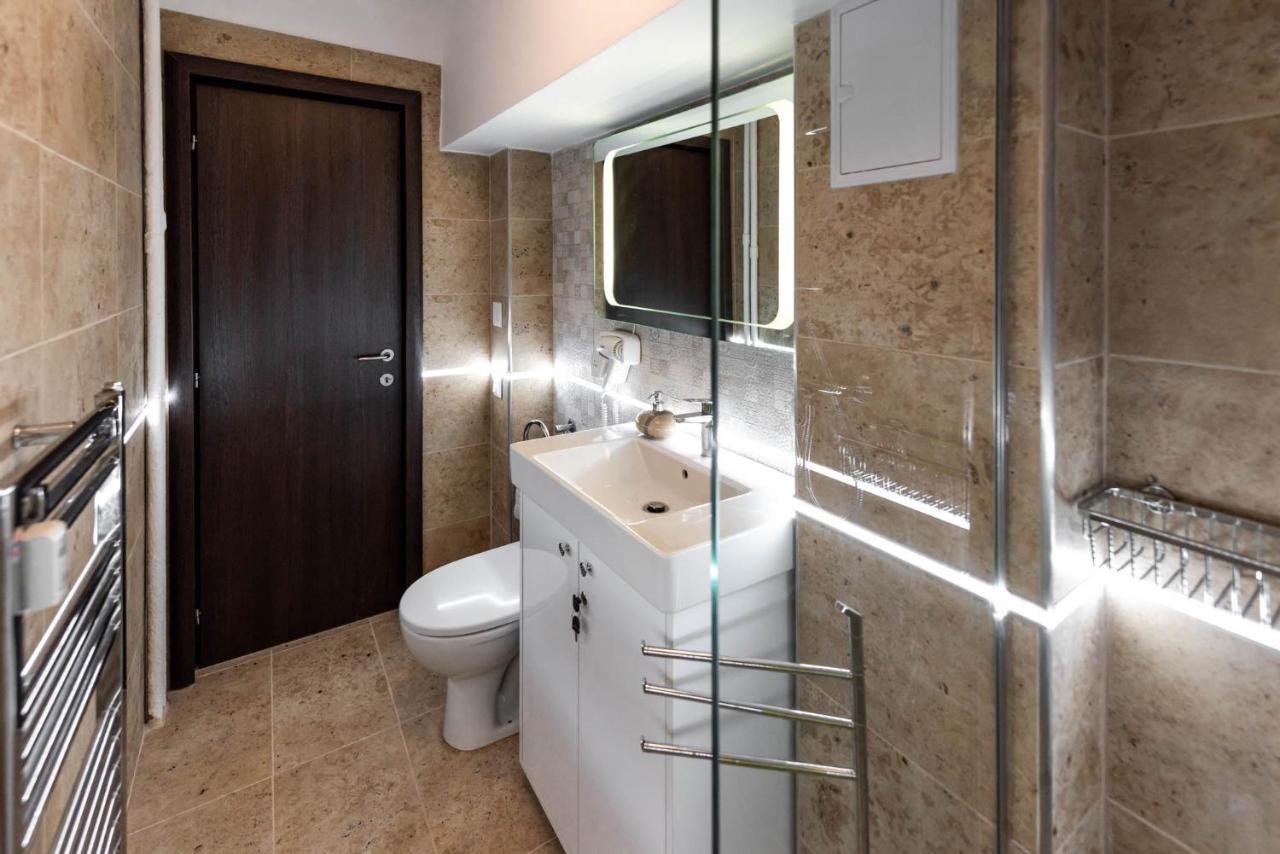 La Nueve Suite Brasov Exterior photo